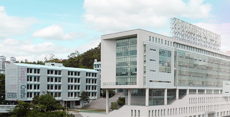 韓国内の大学で唯一首都ソウルに2つのキャンパスを持つ