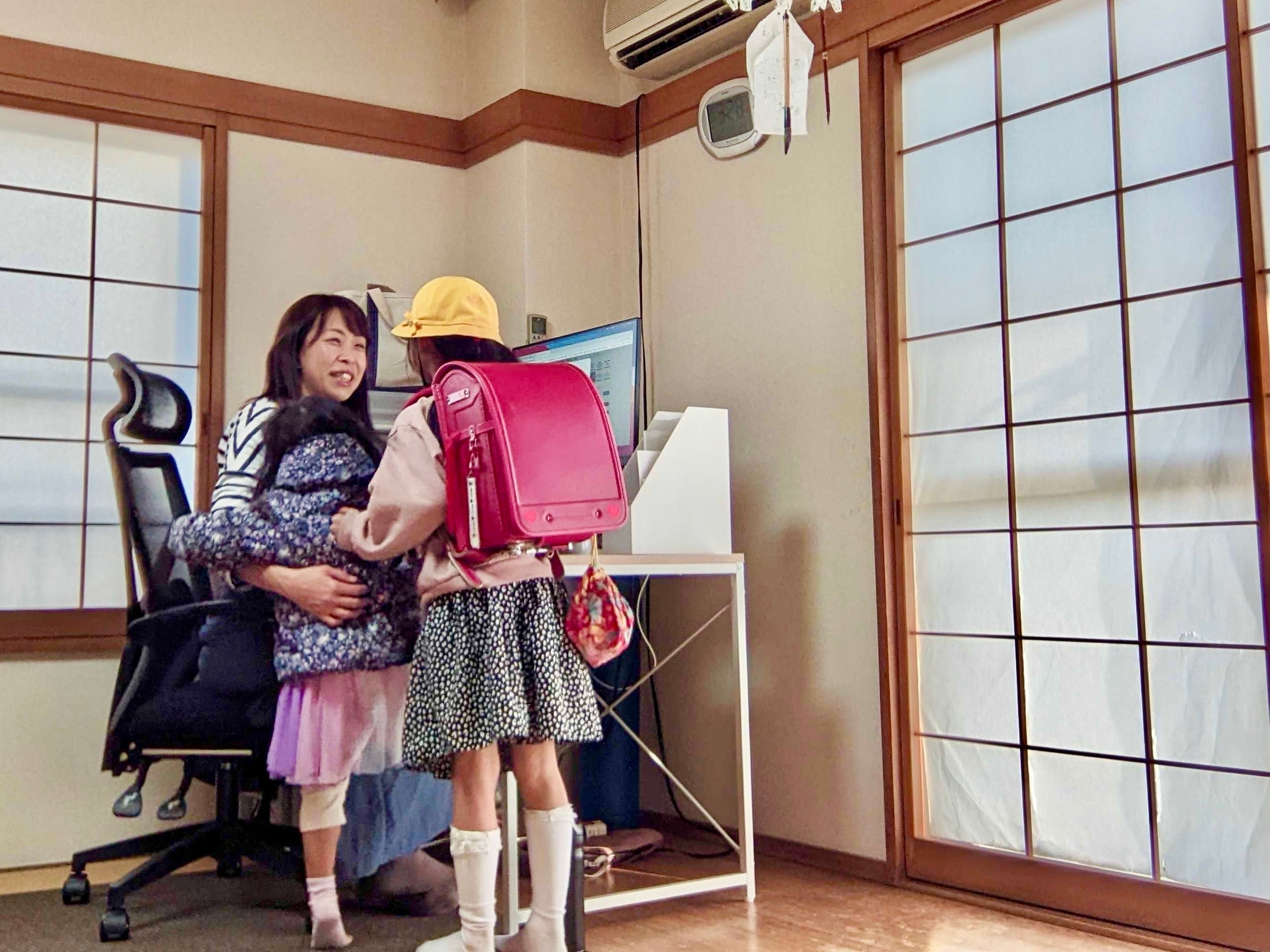 「おかえり」と子どもを迎えられることが在宅ワークの魅力のひとつ。