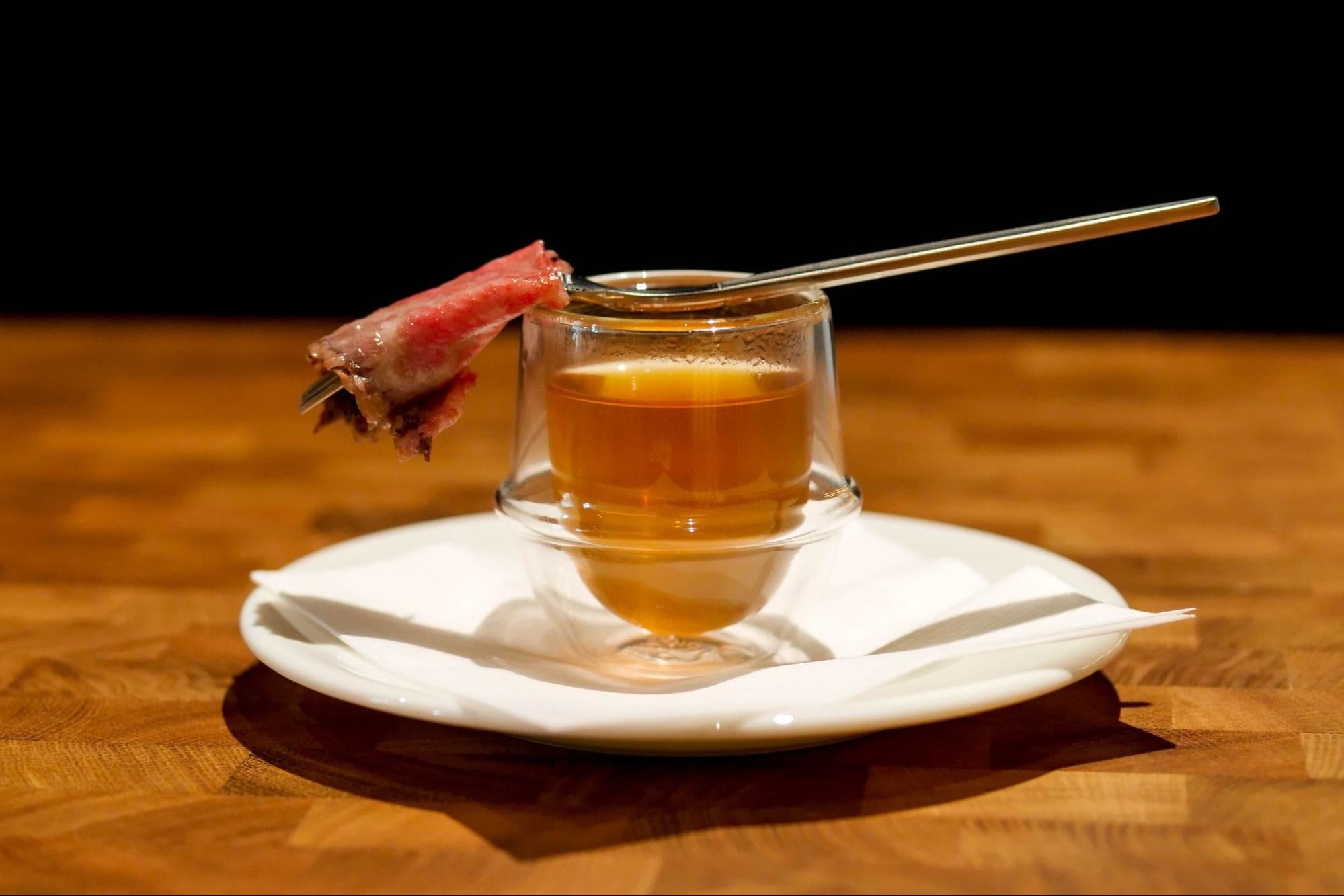  枕崎鰹節のだし汁　しゃぶしゃぶ仕立て