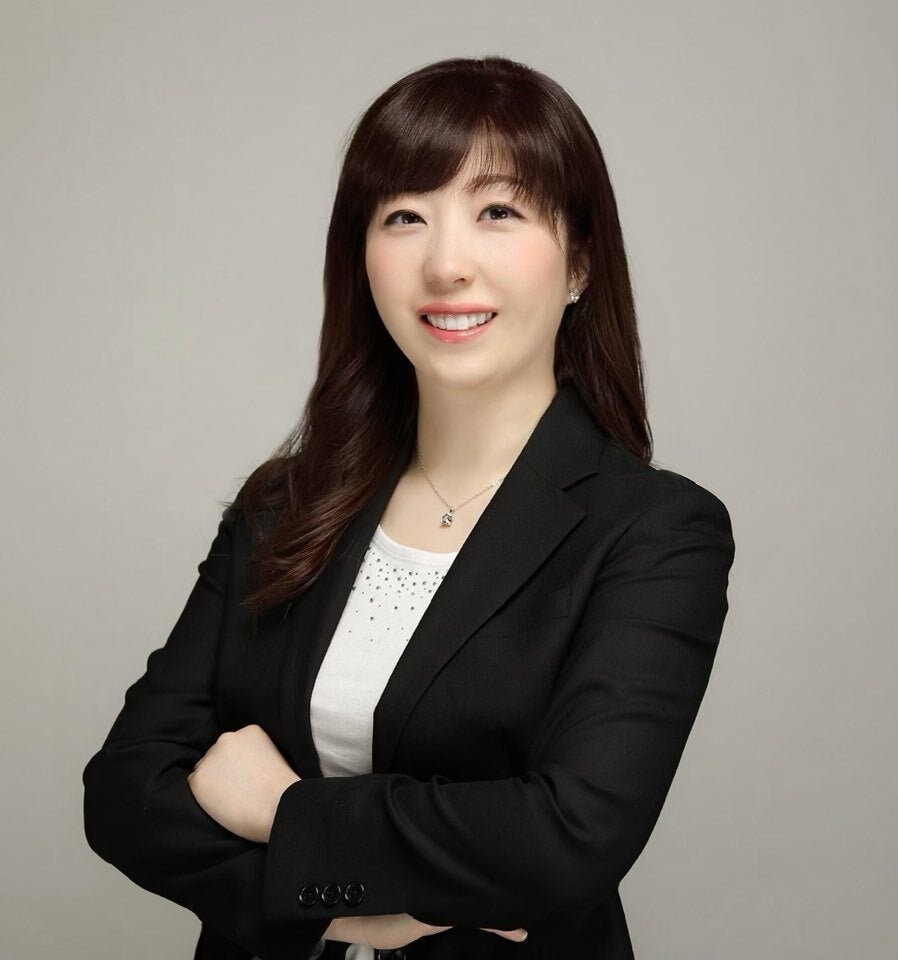 吉田理香氏