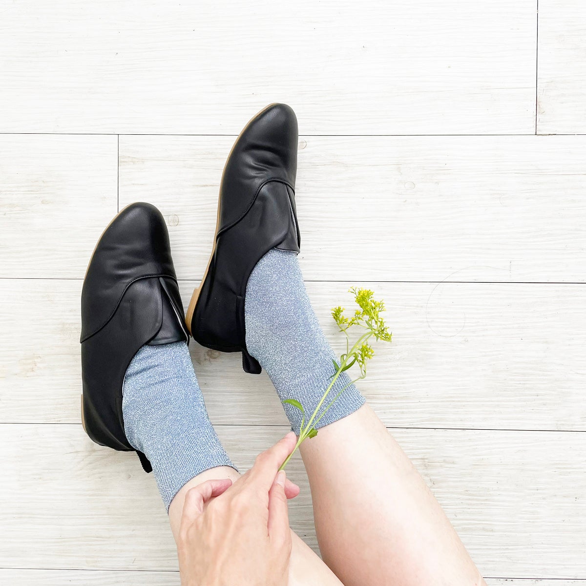 【wf】フラットシューズ「明」のブラックは阪急梅田本店先行販売