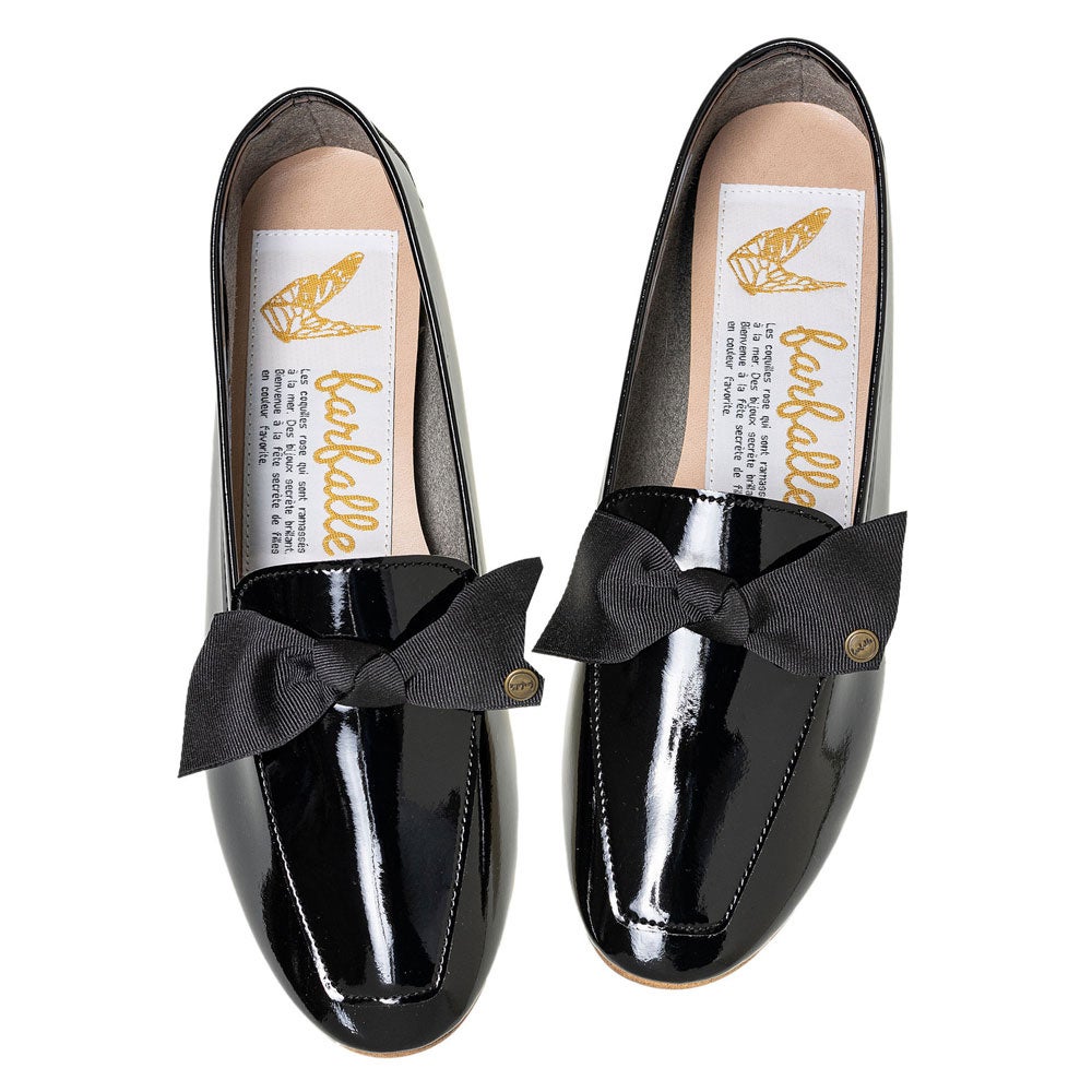 【ファルファーレ】の数量限定シューズジェニー＜ブラック＞