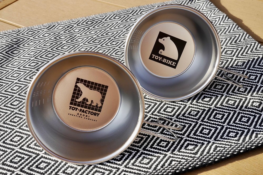 抽選会景品例：トイファクトリーオリジナルシェラカップ