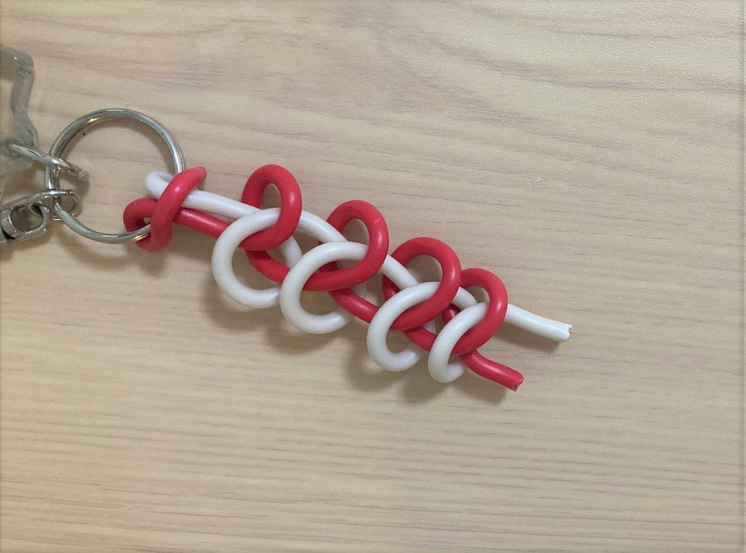 （制作例）電気の配線を使ったキーホルダー