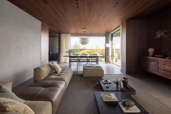 エアコンを設置しないノイズレスなデザイン