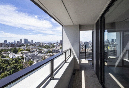 2面開口の角住戸からの眺望