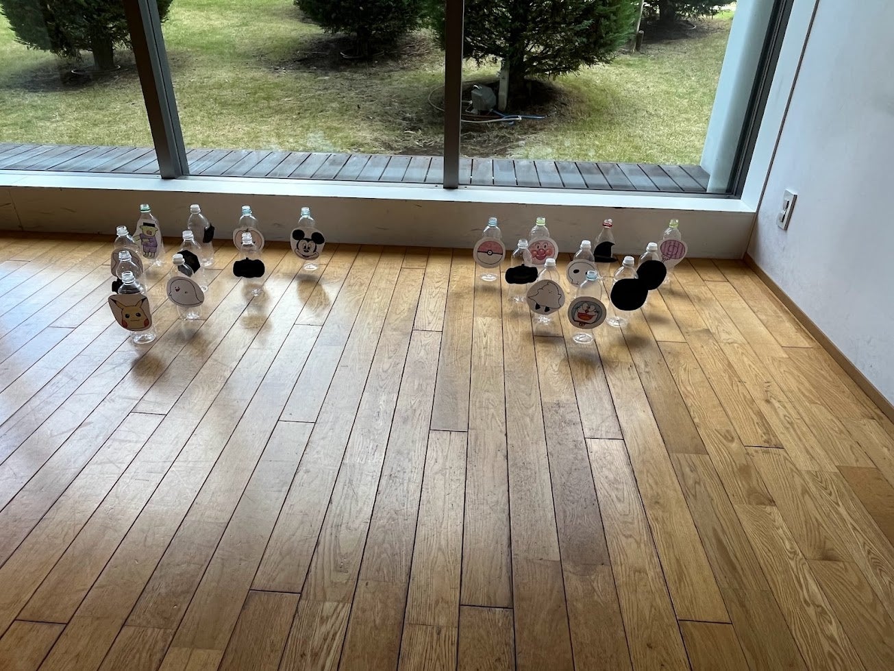 ペットボトルボウリング