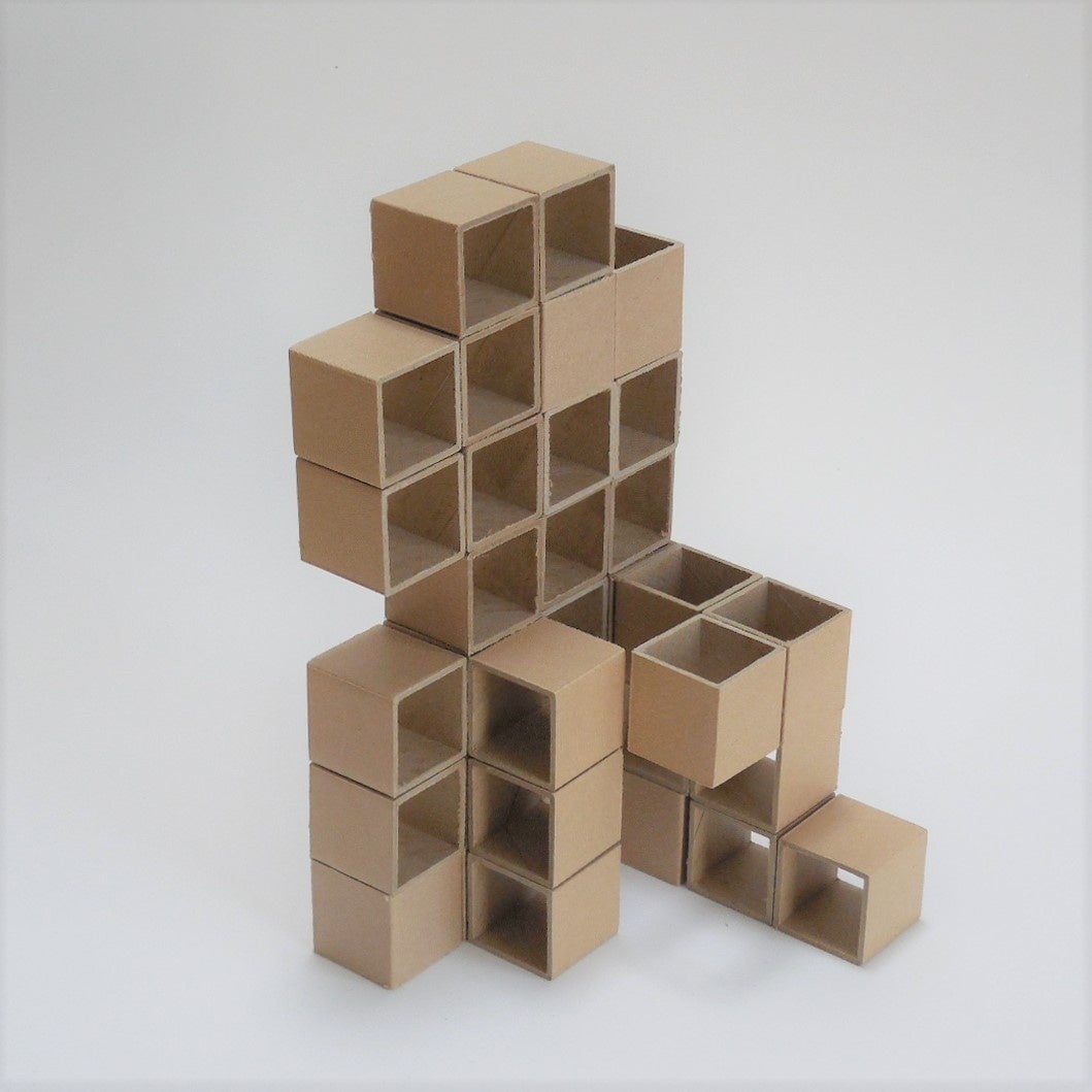 作品例：積管パズルGRID ／MAKESより