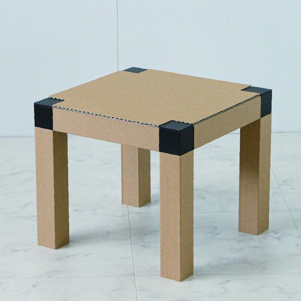 ちいさな紙のテーブル