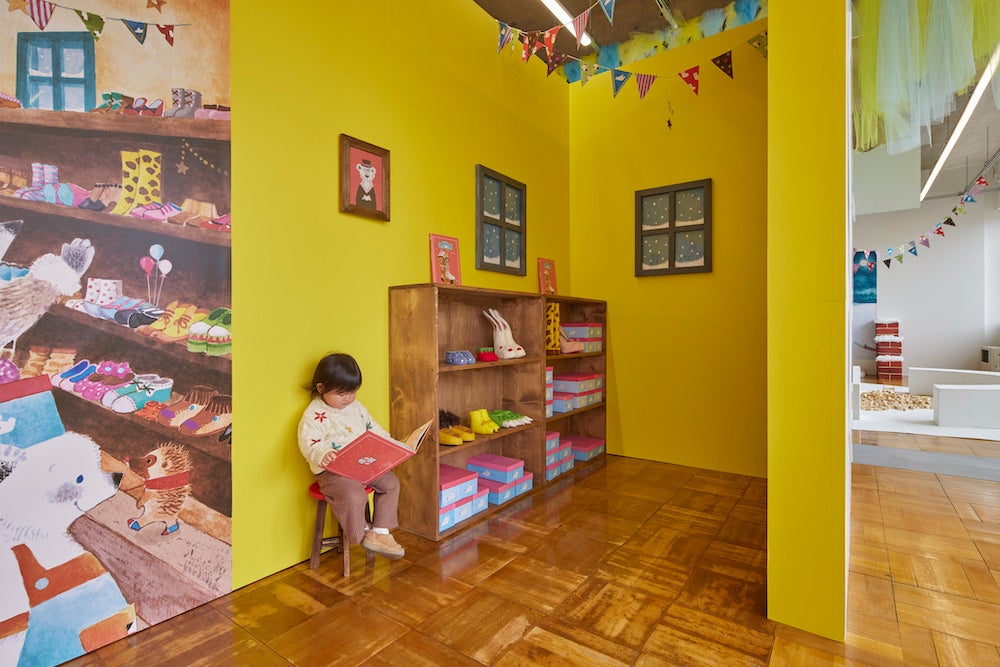 絵本『シロクマくつや』（作：おおでゆかこ／偕成社刊）より　撮影：吉次史成