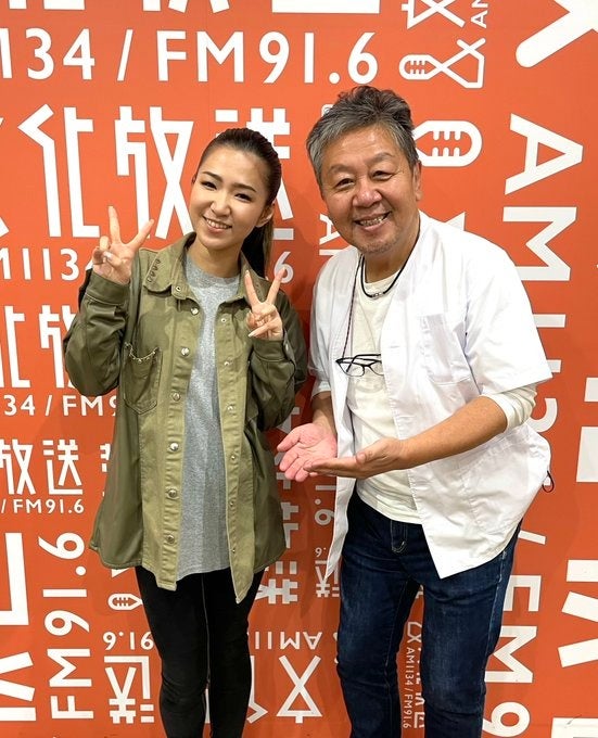 左から）田中あいみ、野村邦丸