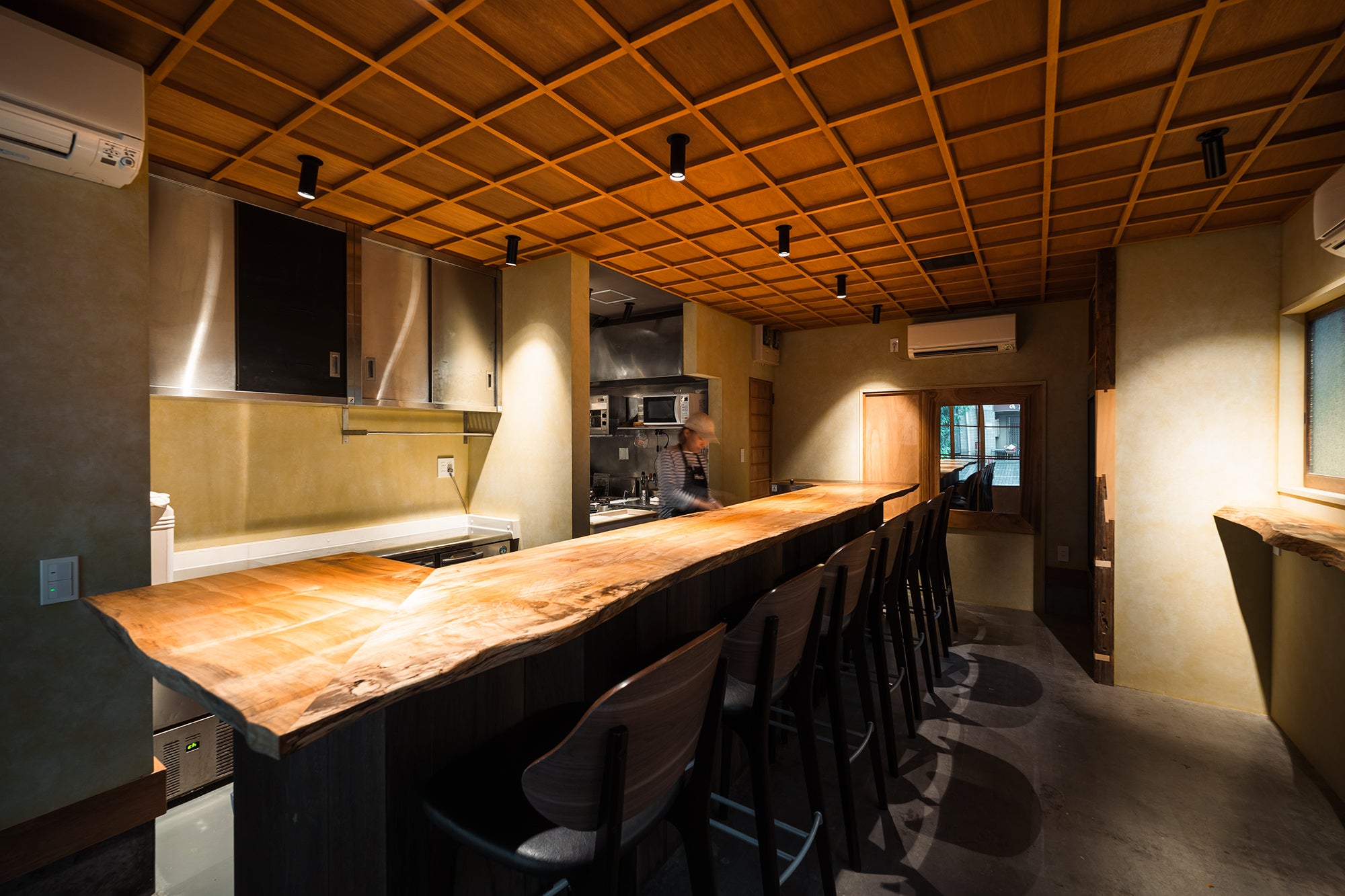 『御厨べらみ』内観