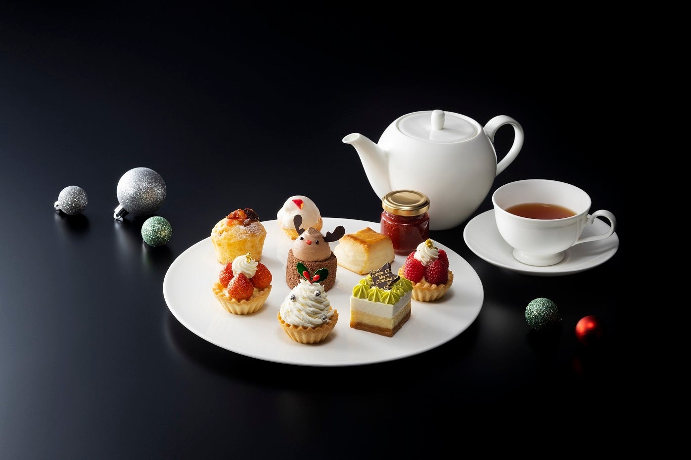 クリスマステイクアウトアフタヌーンティーBOX