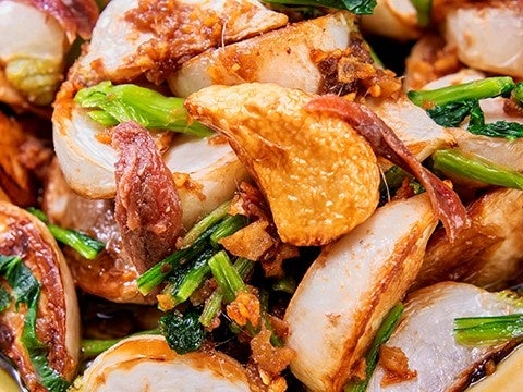 蕪のアンチョビ炒め