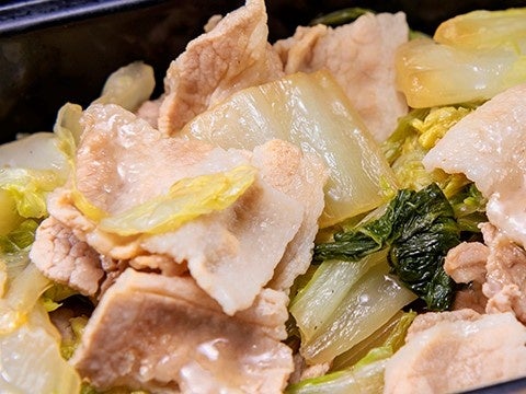 豚肉と白菜のエスニック風