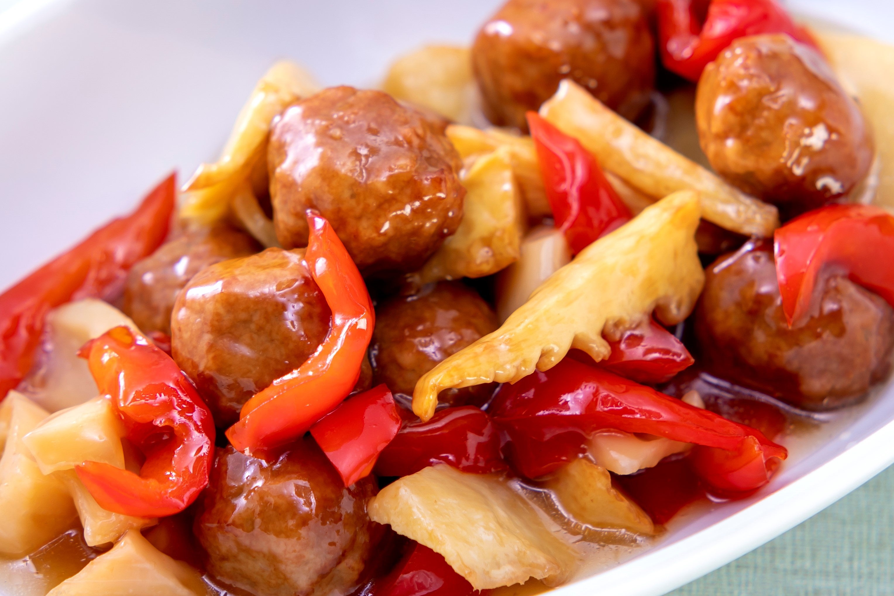 鶏団子の筍の黒酢餡　　　　　　　　　.