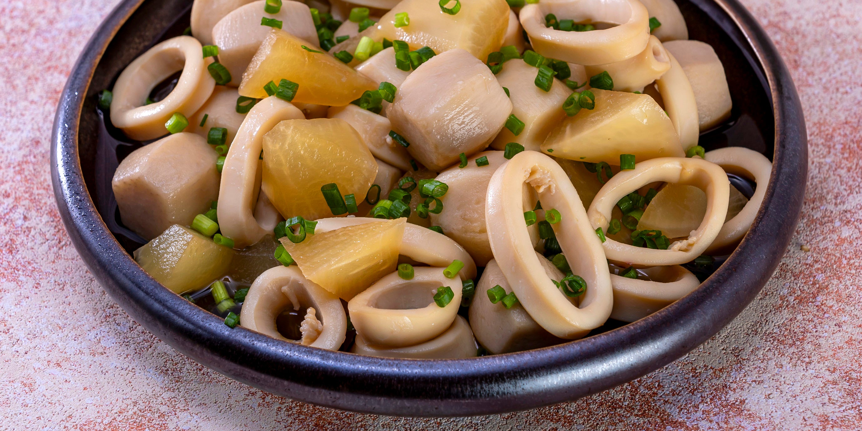 烏賊と大根と里芋のうま煮
