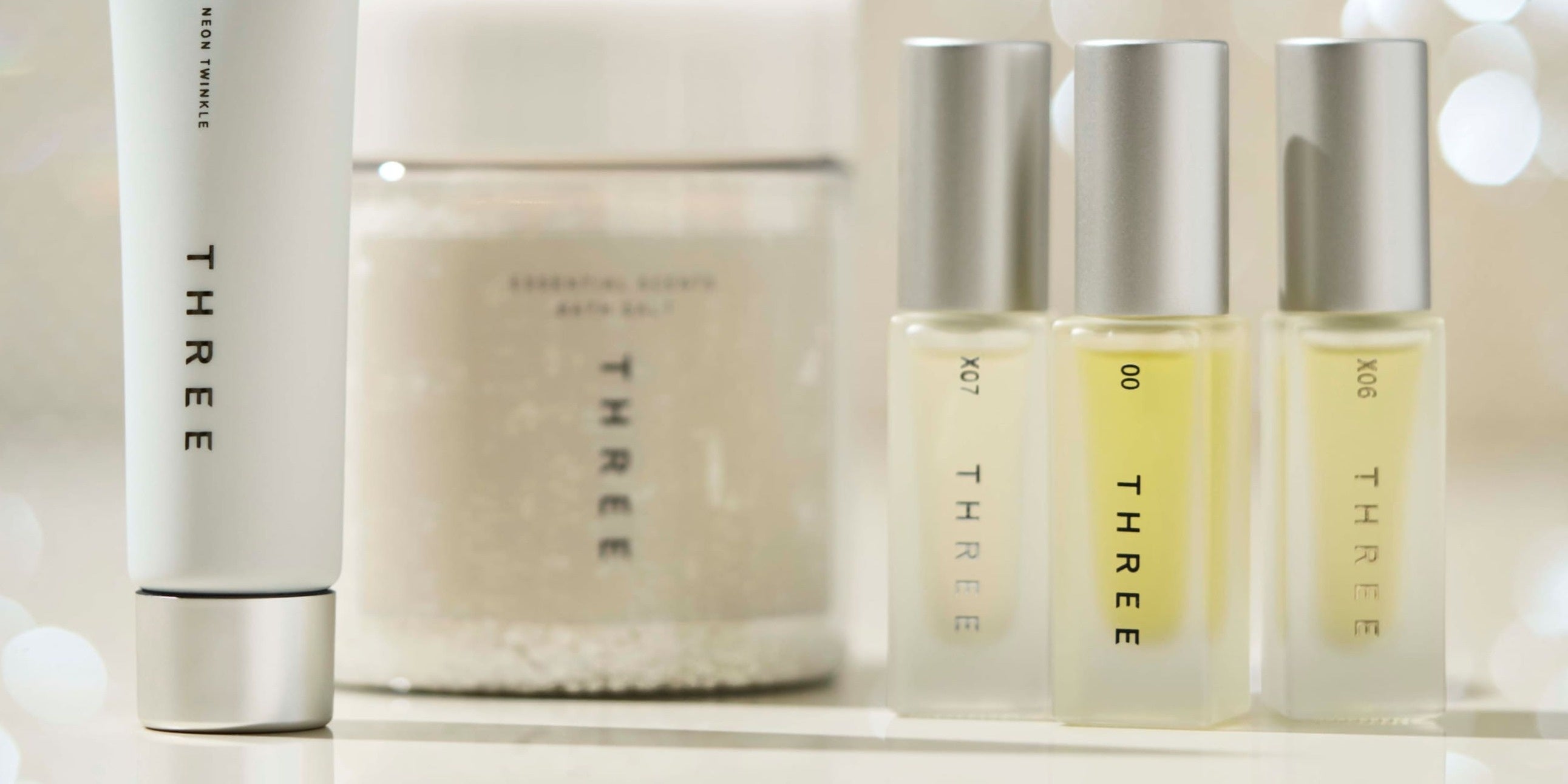 THREEのHoliday Collectionに、この冬限定のフレグランスが登場！心も