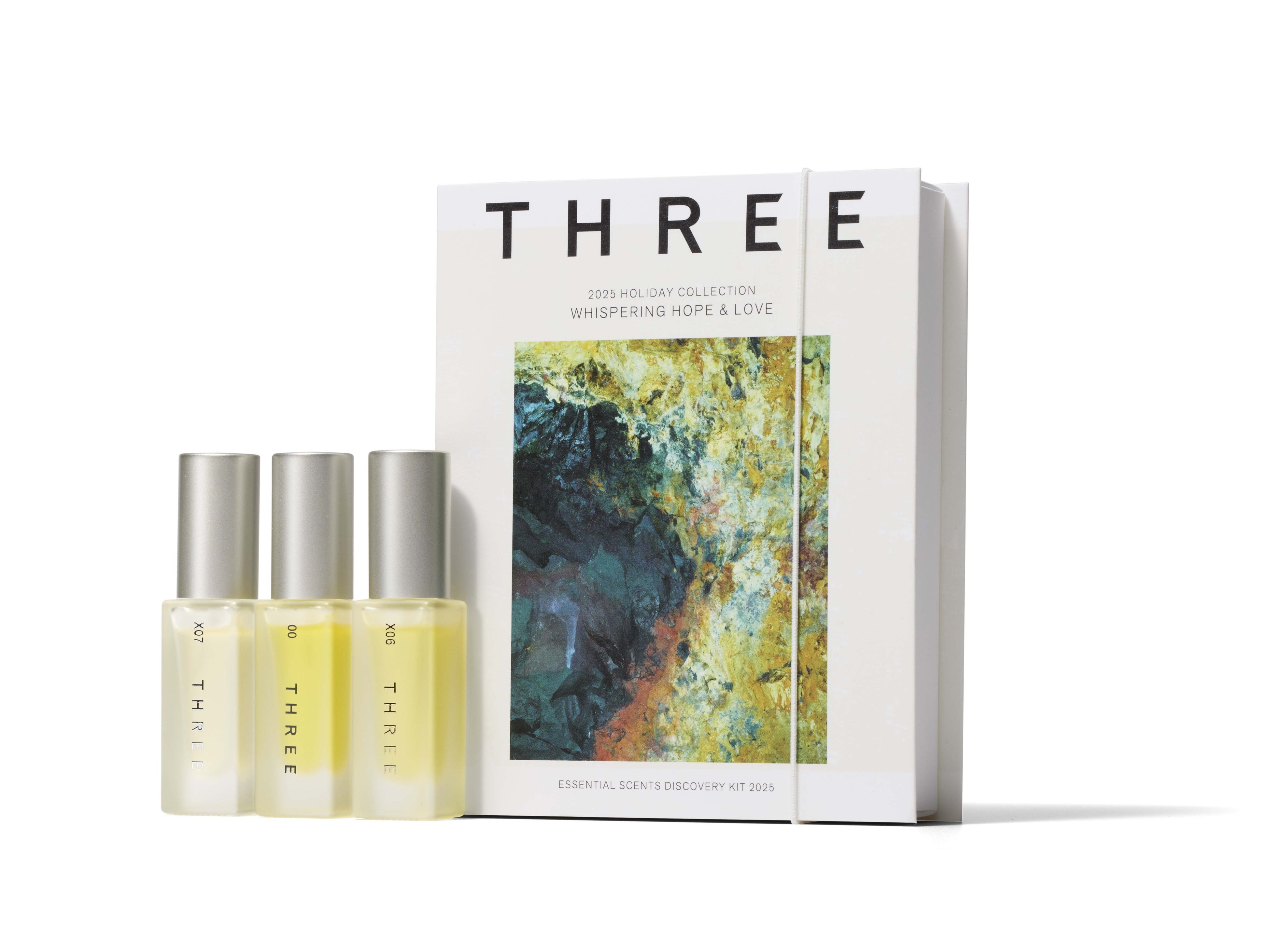 THREEのHoliday Collectionに、この冬限定のフレグランスが登場！心も