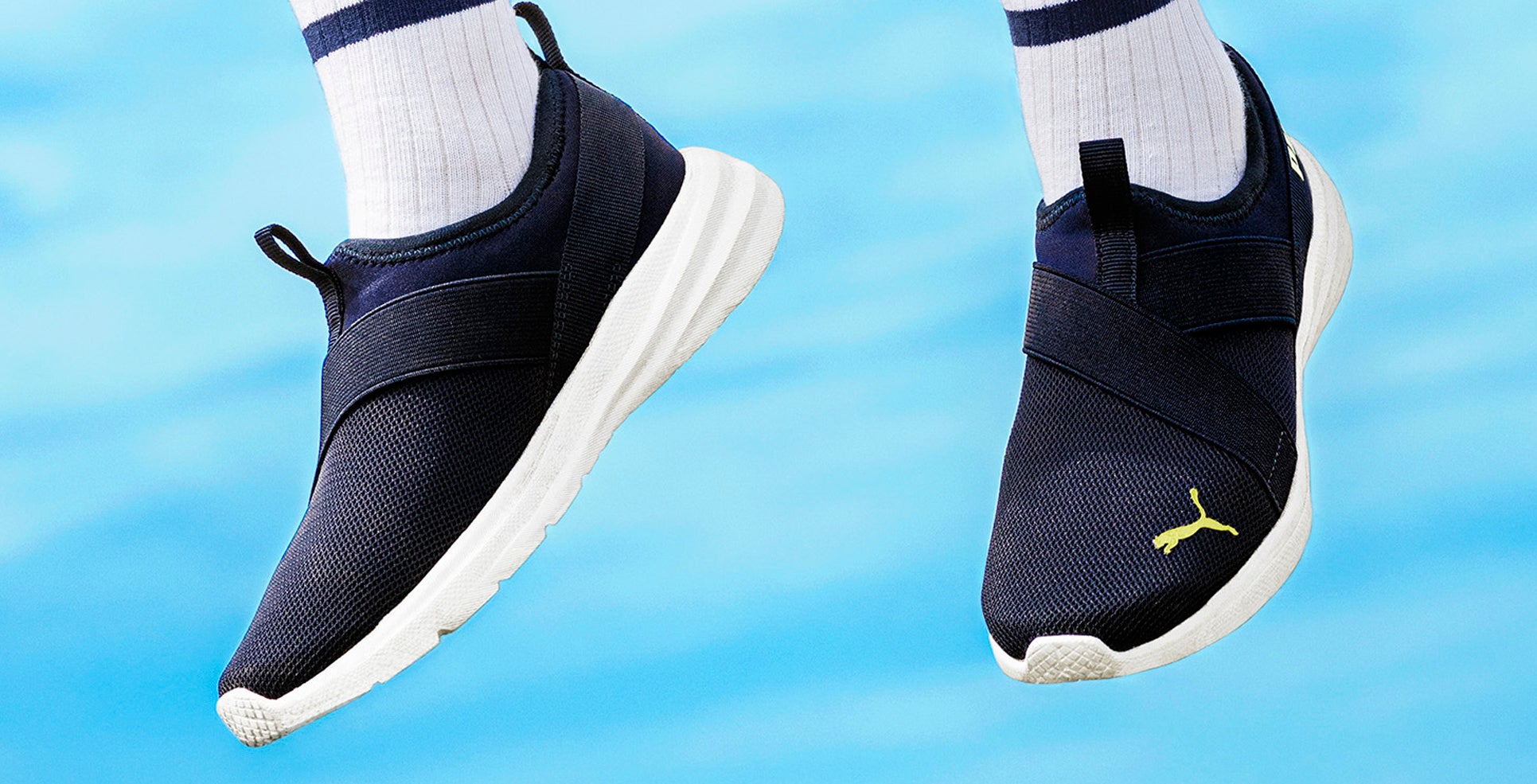 完売必至◆PUMA◆ヴィッキー スタックド トレーナーシューズ Amazon.co.jp: ◎PUMA（プーマ） プーマ ビッキー スタックド L