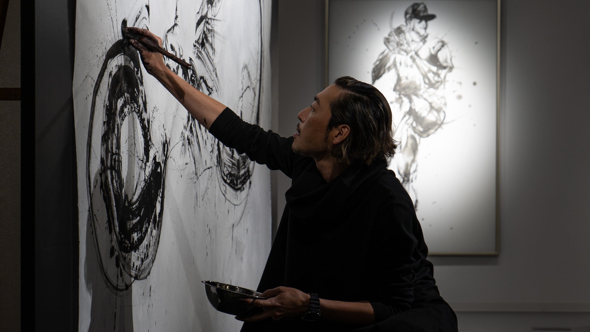 「幽林水辺 水墨縦額装アート」 LOVUS gallery】書道家 万美×現代水墨画家 CHiNPANによる2人展