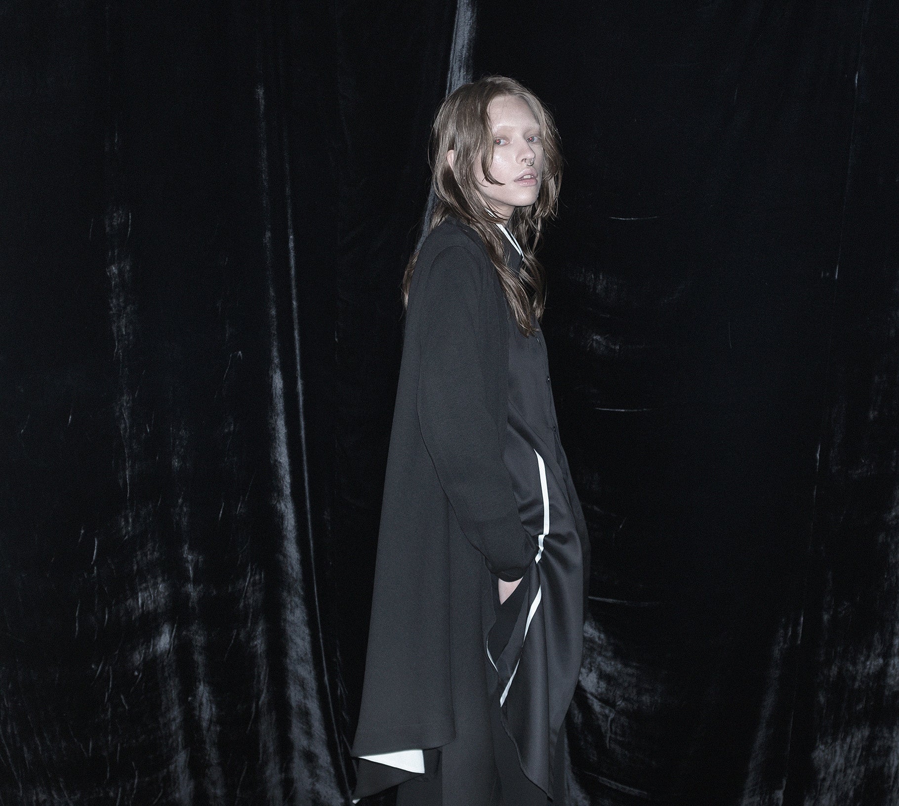 株式会社ジーン】 人気アパレルブランド「バジュラ（bajra）」の