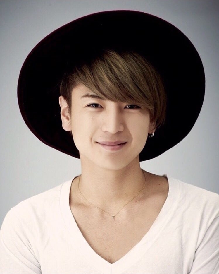  メイクアップアーティスト TOMMY 氏