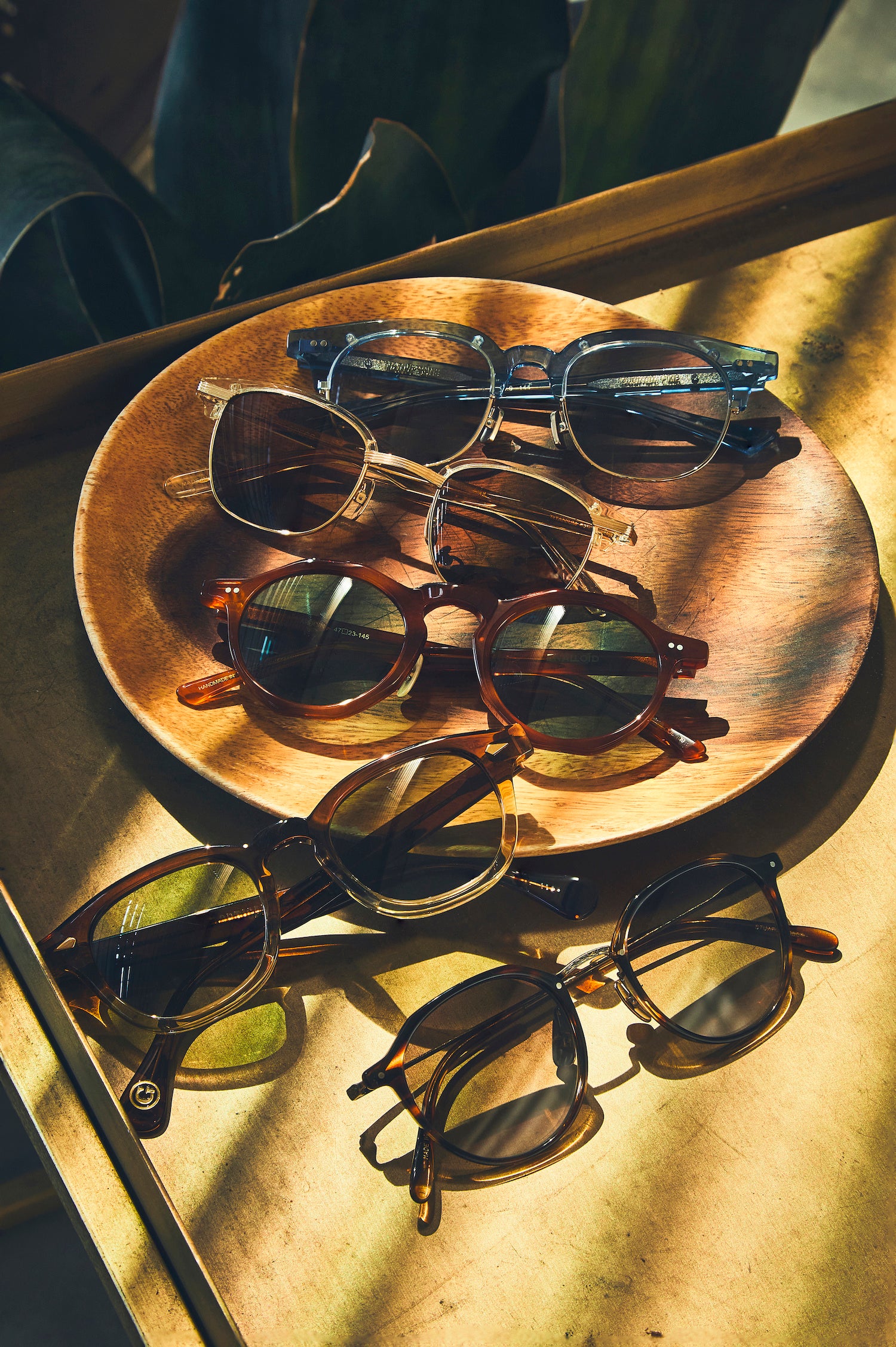 『2nd』2022年8月号｜メガネがなければサマートラッドは完成しない