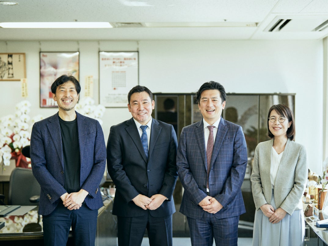 michinaru菊池、五十鈴関東(株) 朝岡部長、五十鈴(株) 鈴木勝CEO、michinaru横山