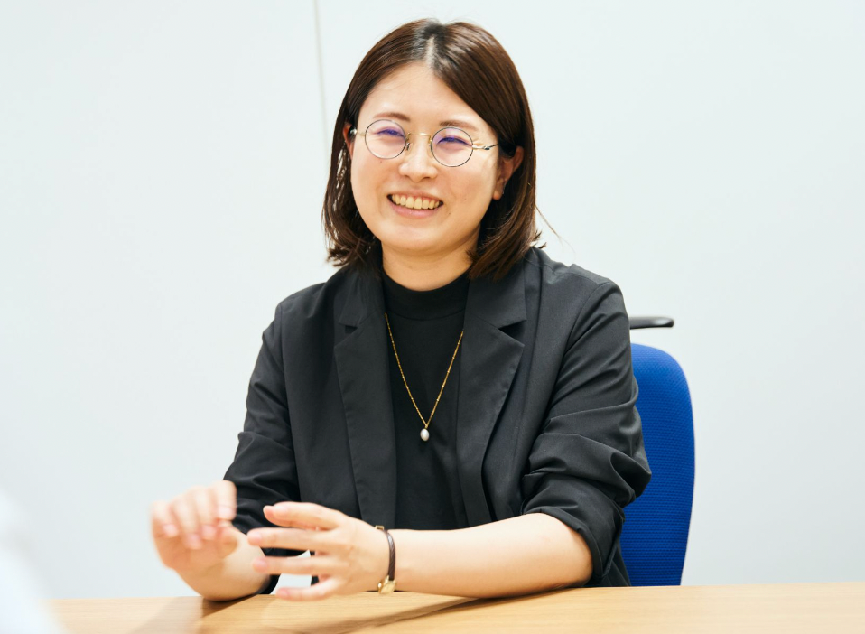 企業変革室 課長 菅様