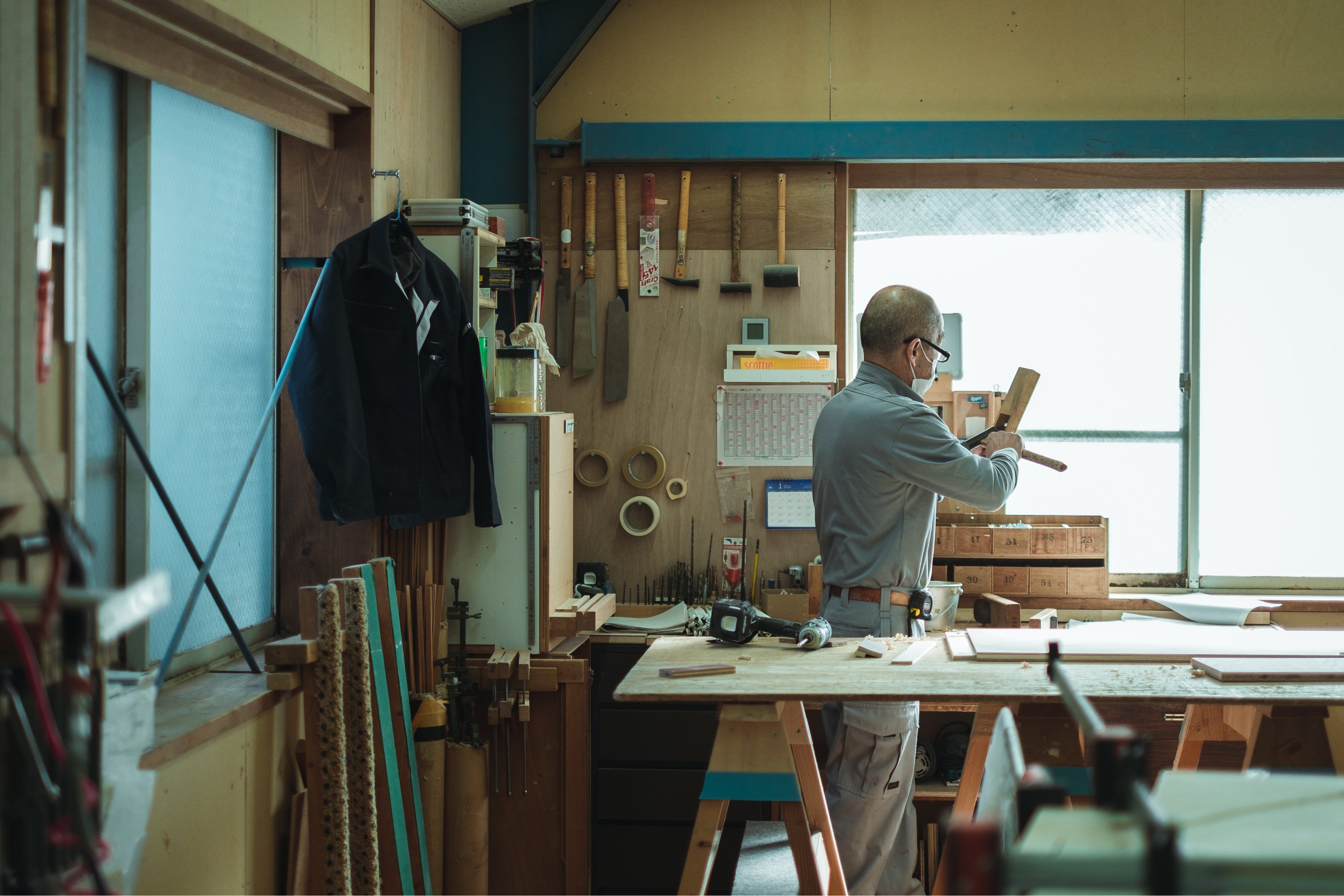 左からアーティストリー 大西功起、西垣林業 沼田真実さん、豊田森林組合 井原圭介さん