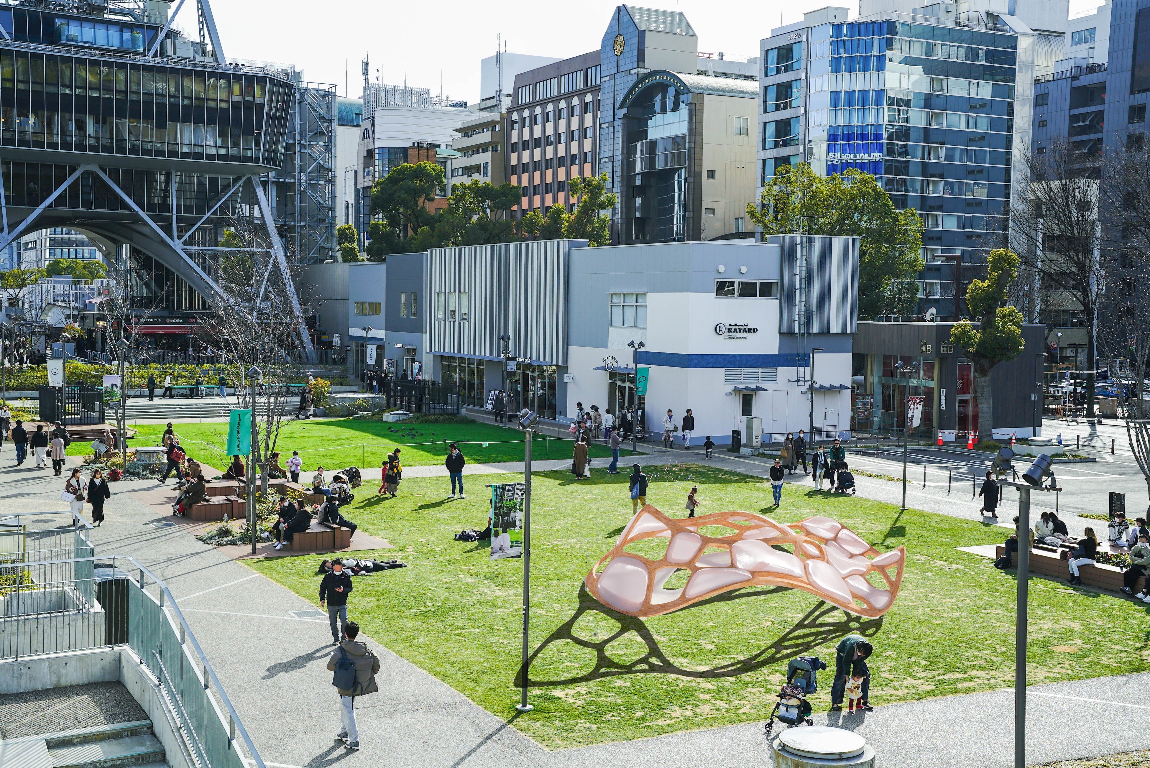 最新テクノロジーを使った木製パビリオン