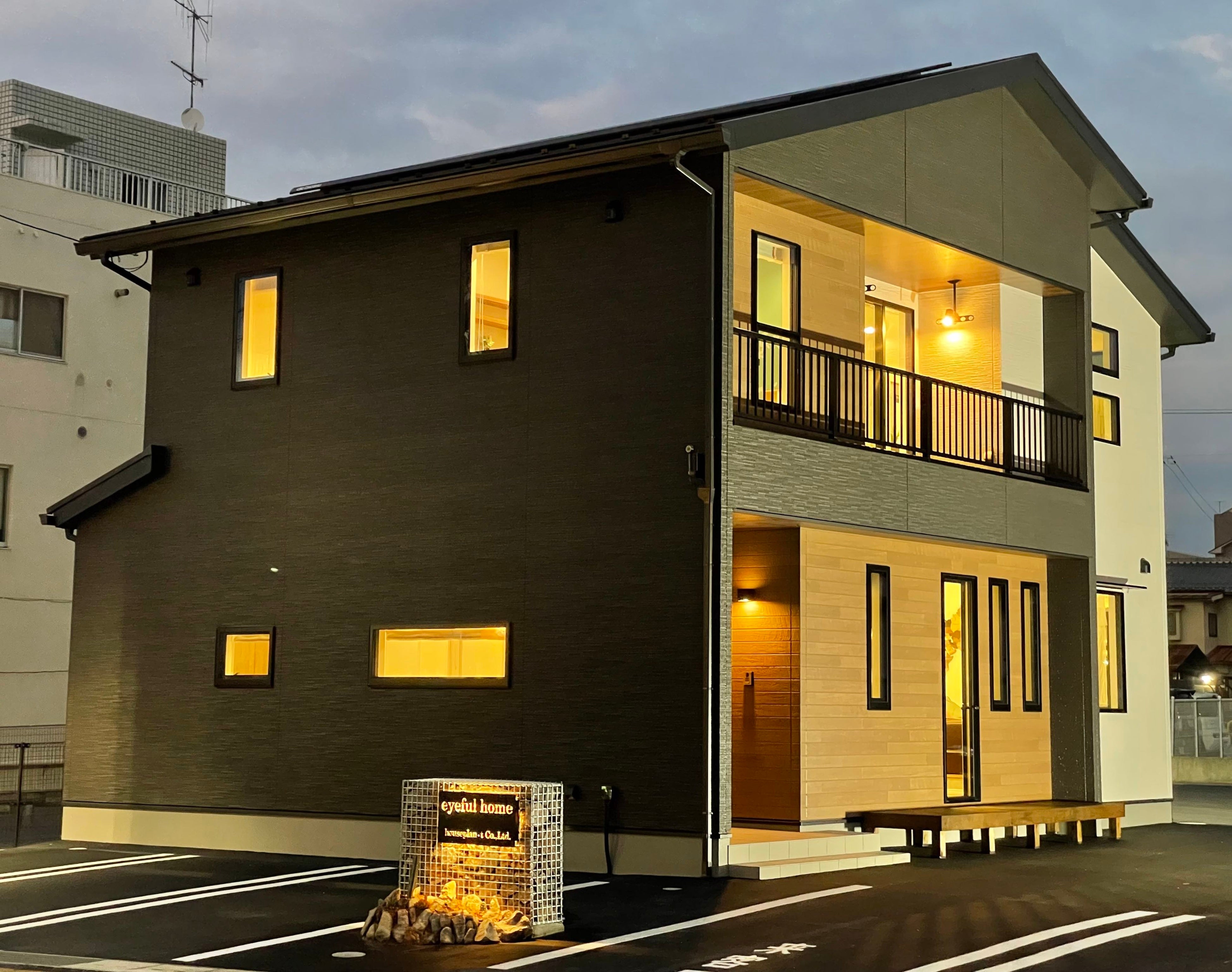 アイフルホーム三次店モデルハウス外観