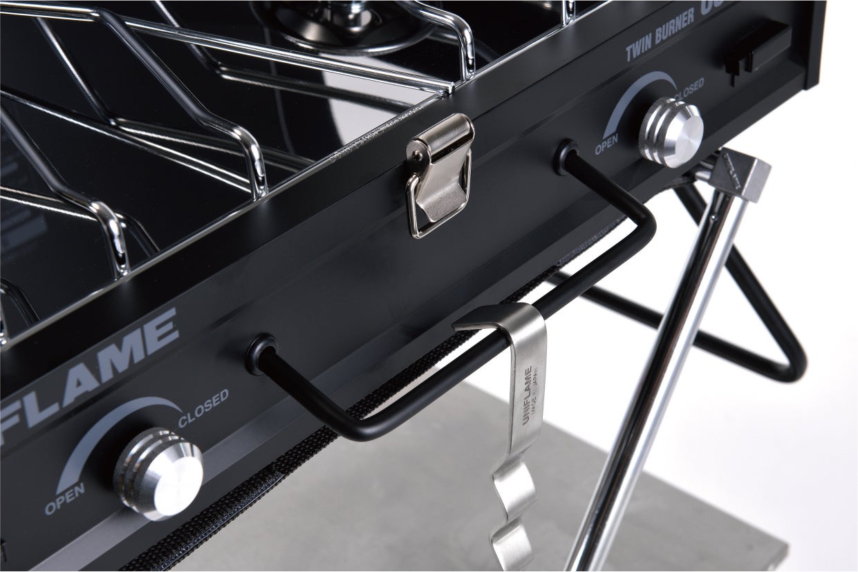 ハンドルはツールハンガーにも使用可能