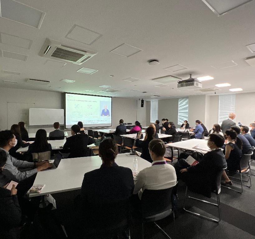 徐文偉は、ファーウェイの産学連携を詳しく紹介しました。