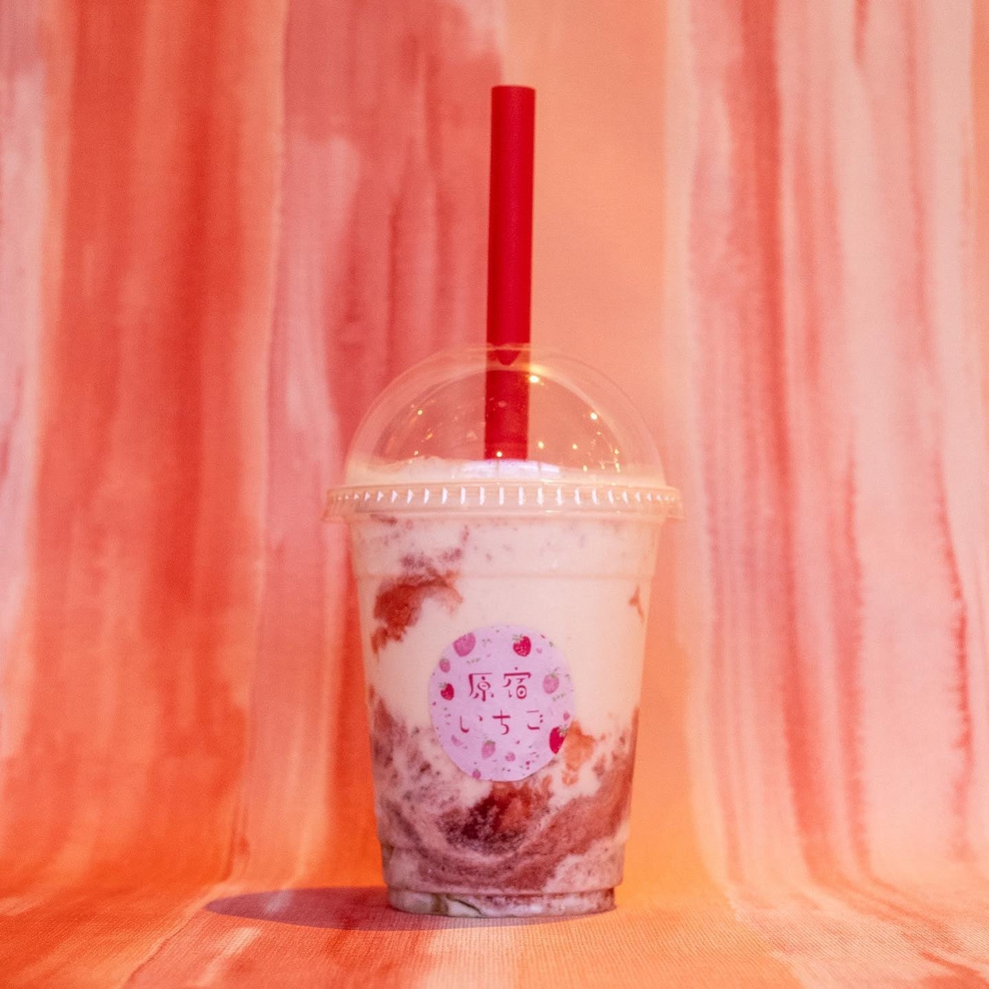 原宿の新定番ドリンク【原宿いちご】