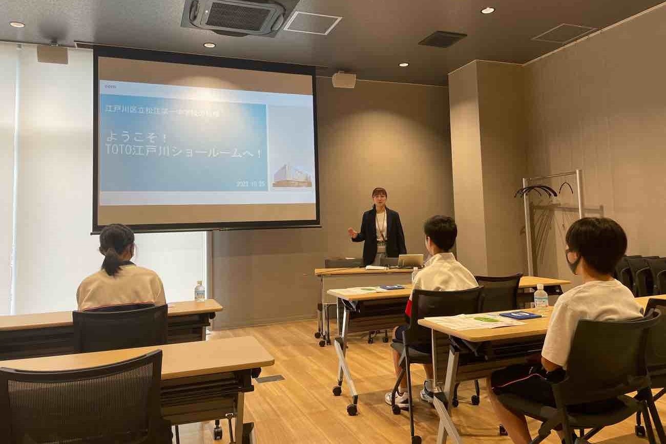 メーカーショールームにて「特別講座」の様子