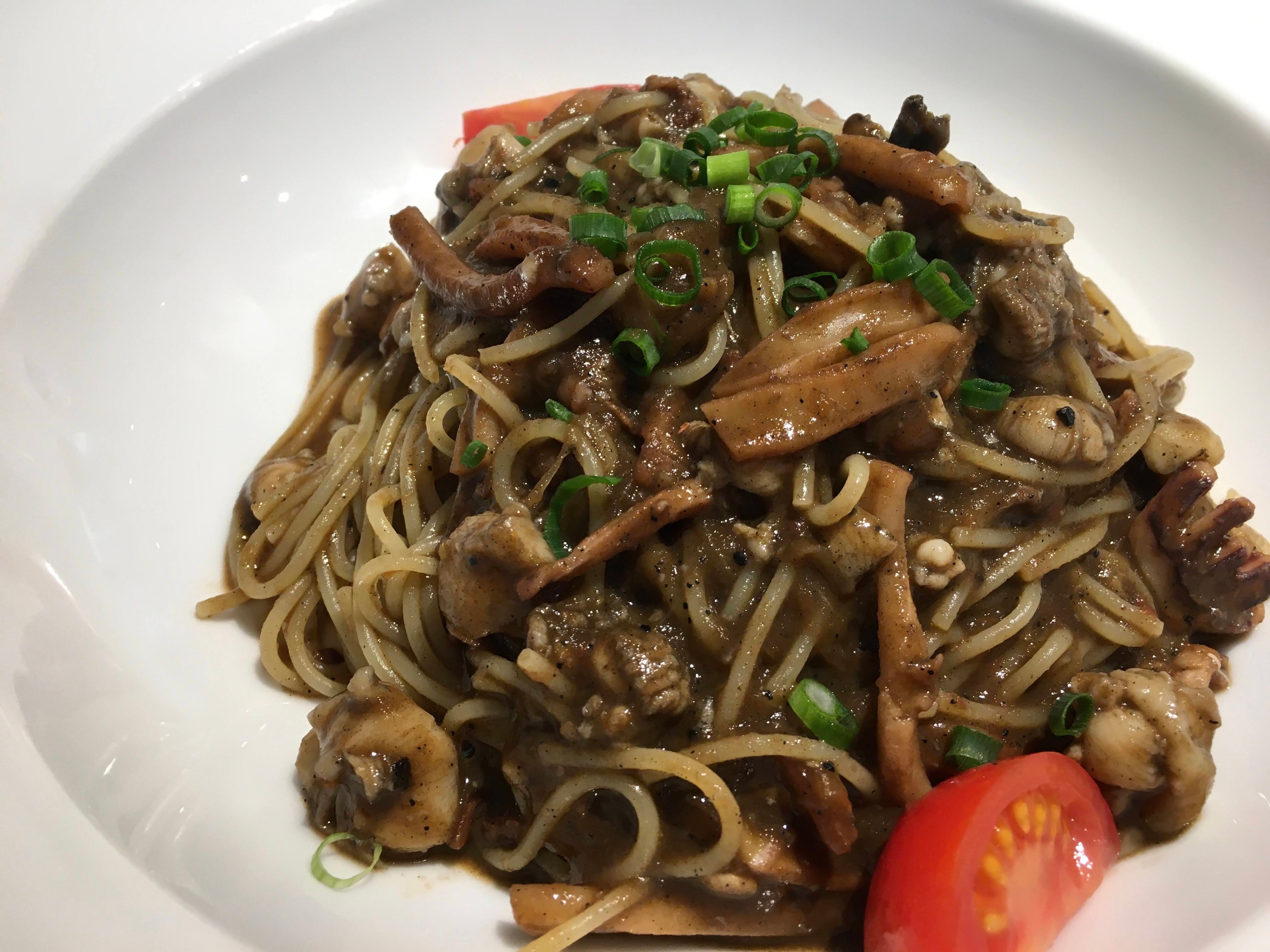 【岡垣町】イカスミパスタセット