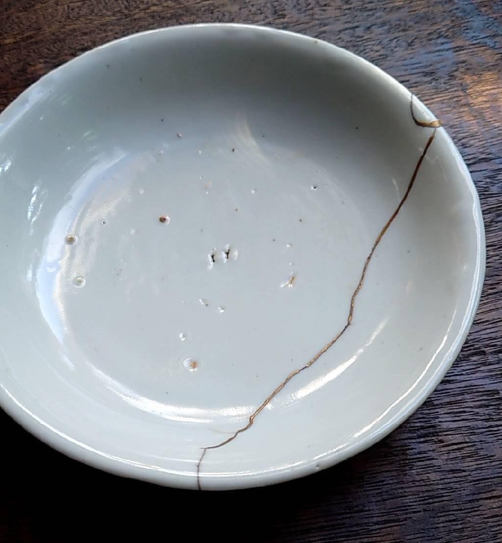 「白南京金継ぎ」