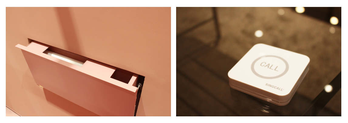 試着室の壁にはフェイスカバーを収納。スタッフに聞きたいことがあれば右画像のベルで呼び出しも可能。