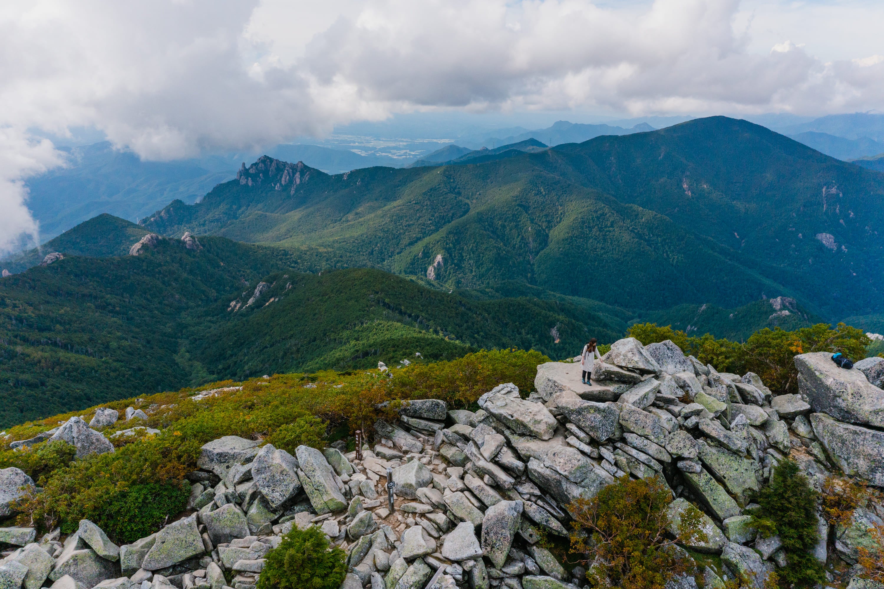 御岳古道ハイク_金峰稜線