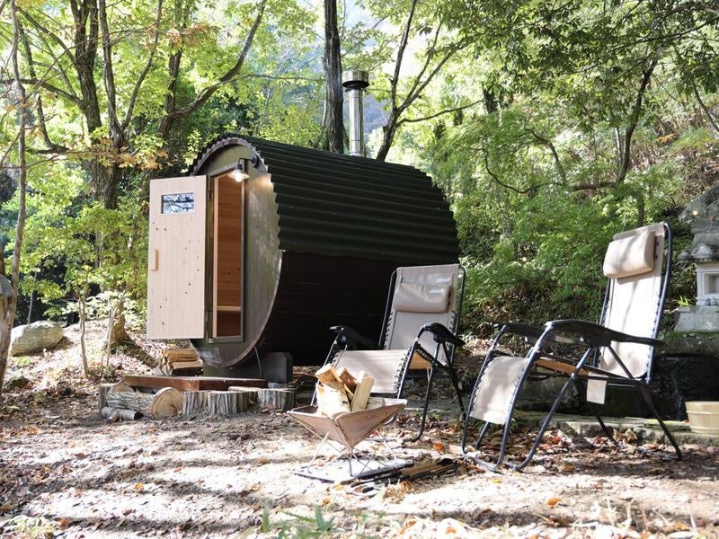 アウトドアコミュニティロッジ gosen 敷地内に新たに導入したプライベートバレルサウナ