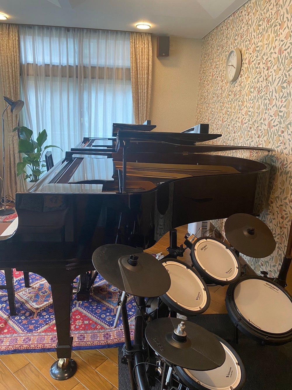 子どもたちに人気のRolandの電子ドラム