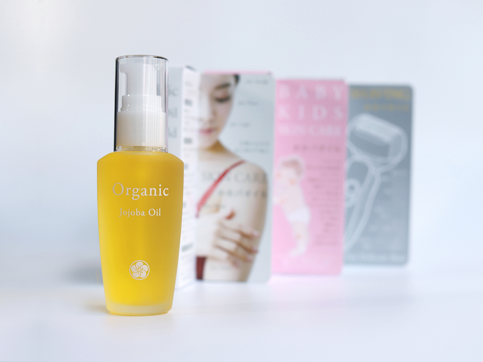 希少な一番搾りのゴールドオイルで贅沢マルチケア～ 天然のビタミン