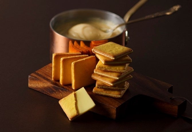 カスタードクッキー 10枚入 918円・21枚入 1,836円・32枚入 2,754円（全て税込）