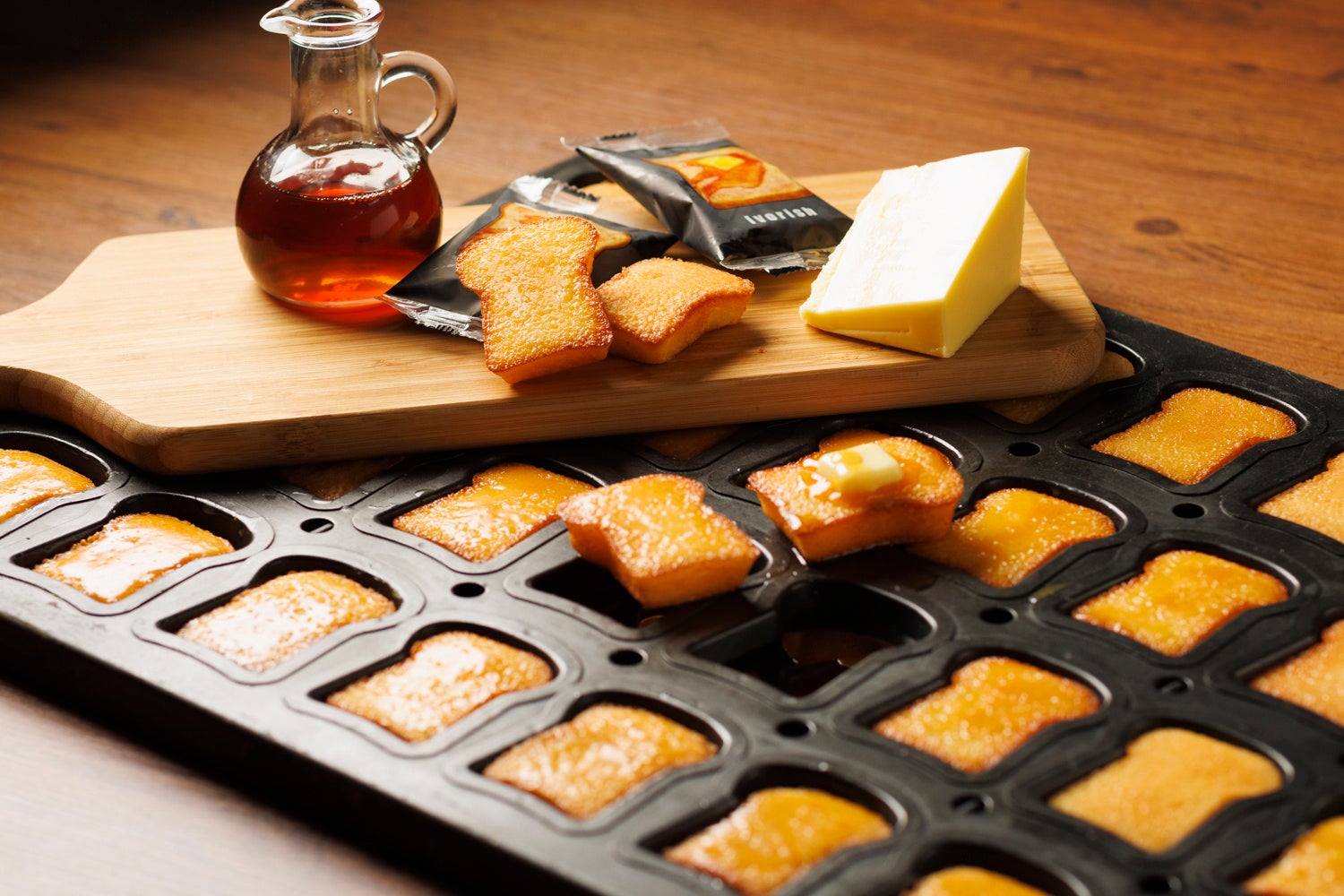 フレンチトーストフィナンシェ 6個入 972円／12個入り 1,944円／24個入り 3,780円（全て税込）