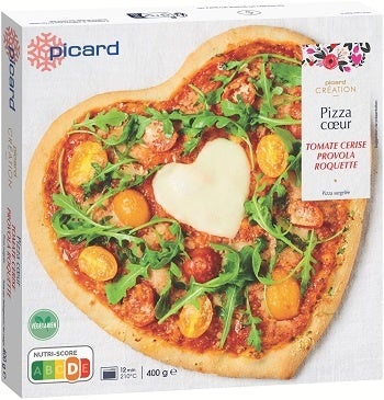 ハートのピッツァ　 プティトマトとルッコラ