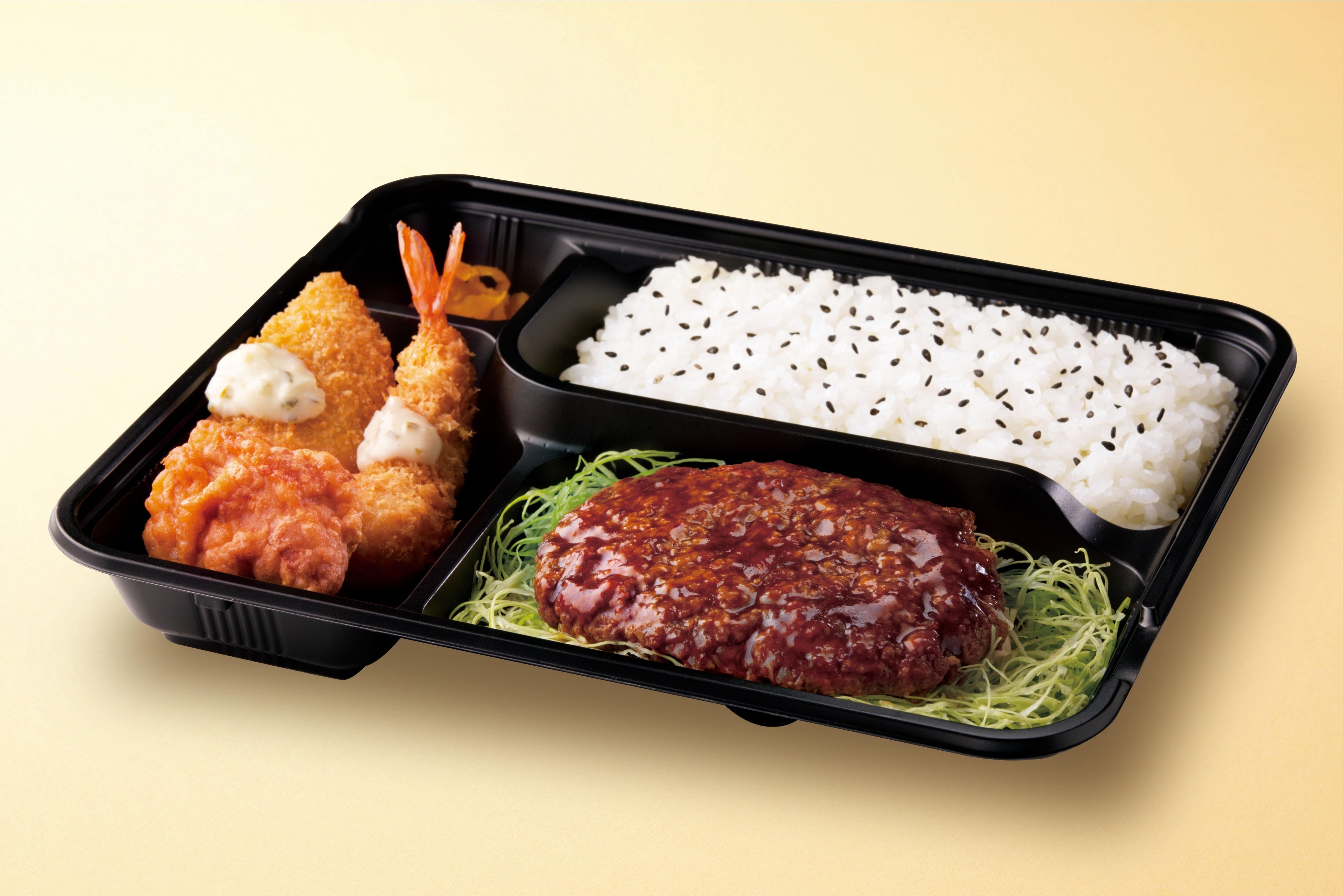 肉感たっぷり！】パテ重量当社比120％「直火焼デミハンバーグ弁当」が