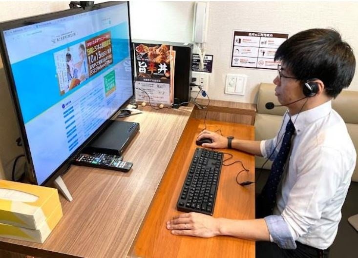 ▲鍵付完全個室内での IBT 方式受験イメージ