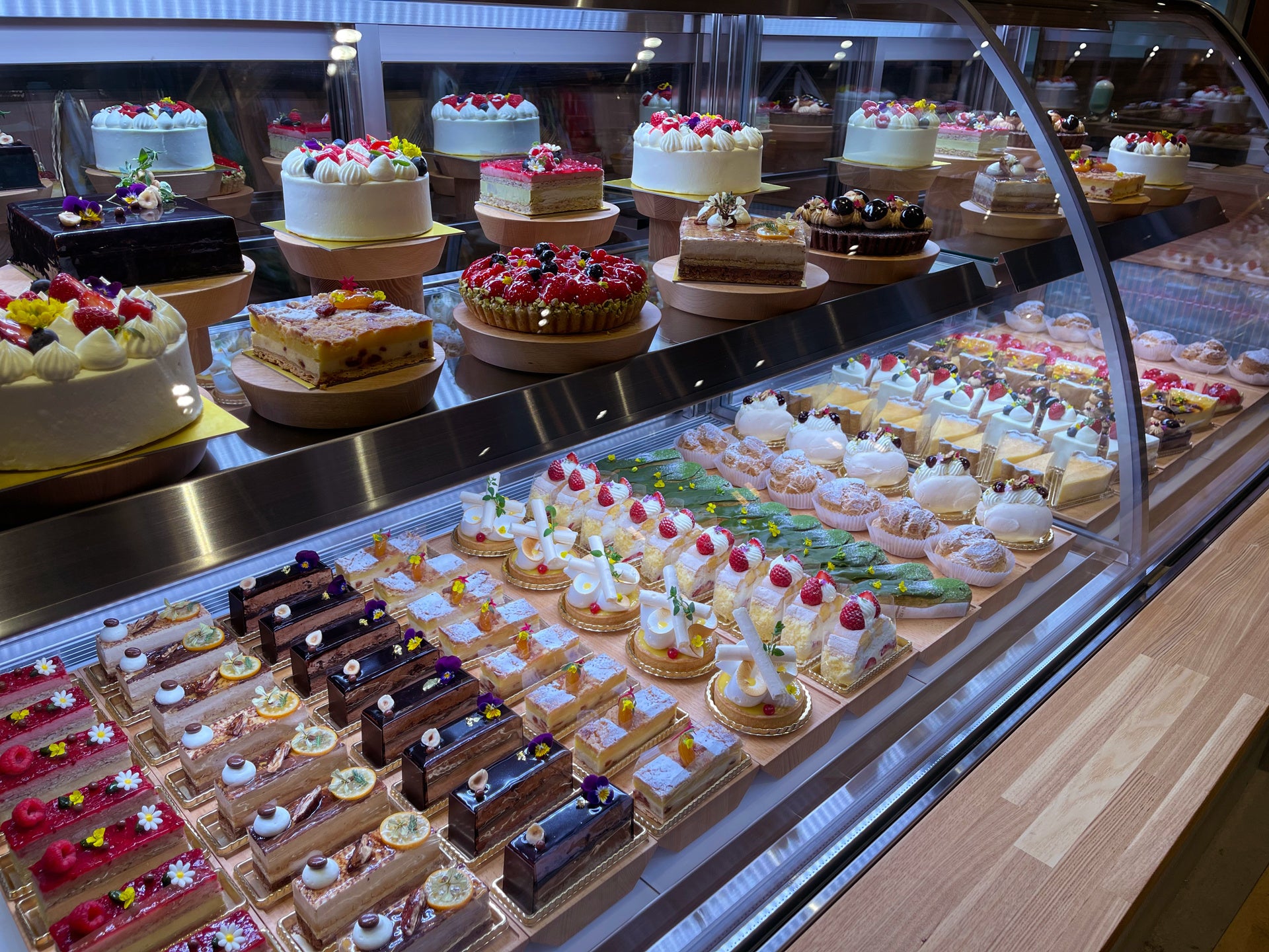 パティスリーヒンナ ストロベリーフェア 開催 報徳仕法 株式会社のプレスリリース